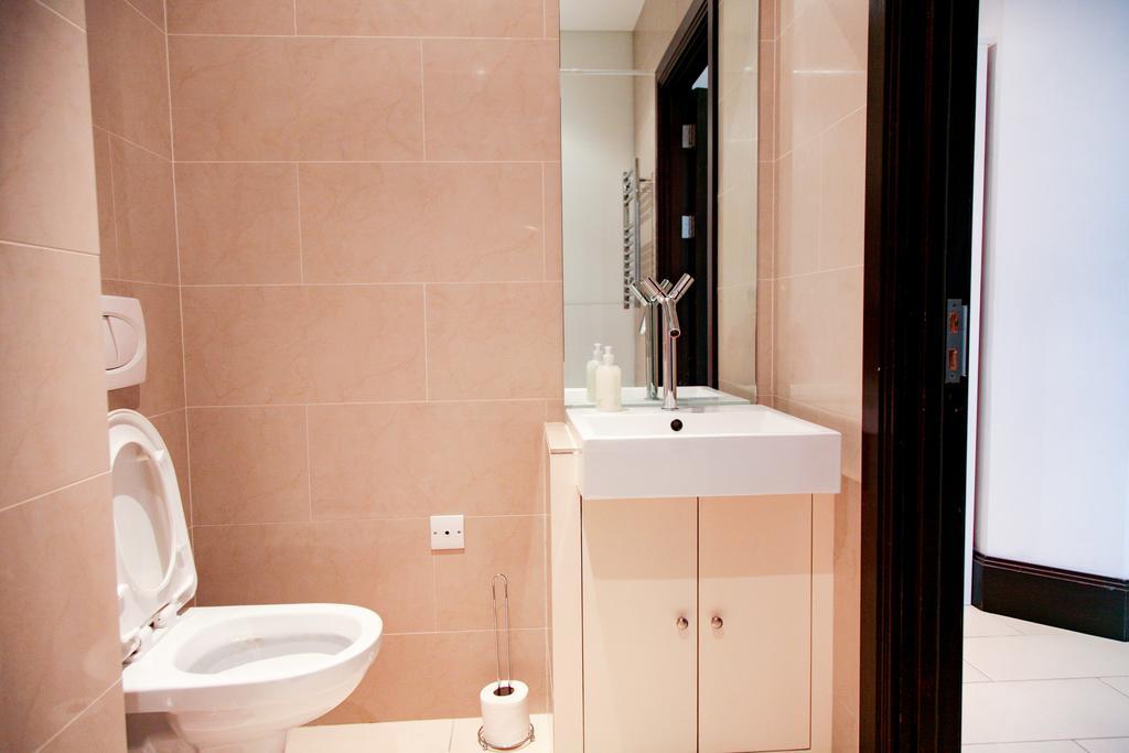 לונדון Club Living - Barbican Apartments חדר תמונה