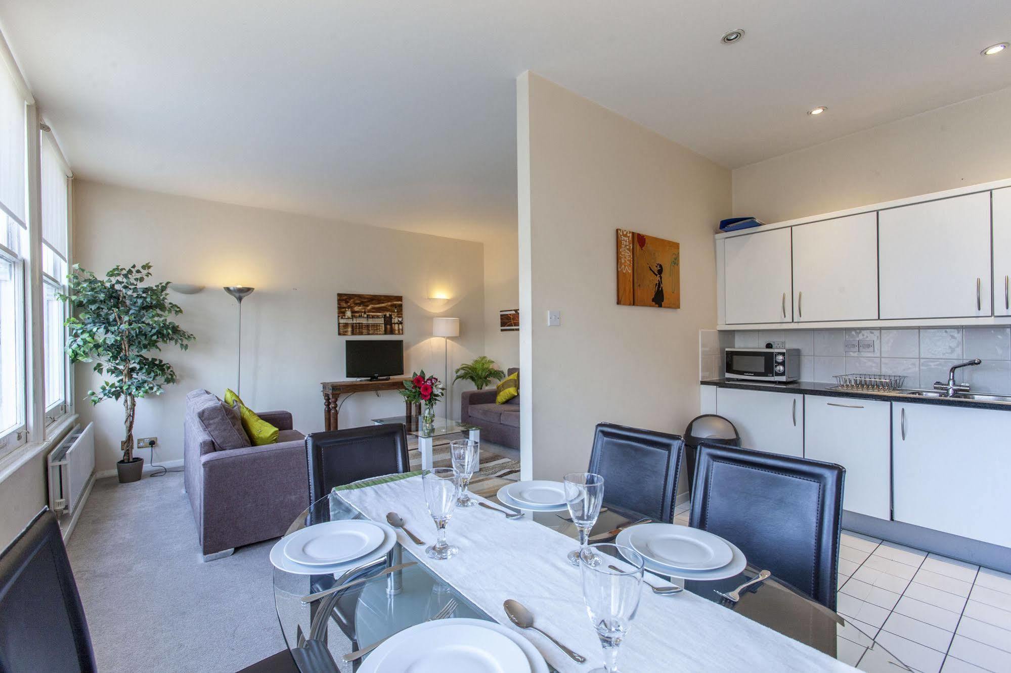 לונדון Club Living - Barbican Apartments מראה חיצוני תמונה
